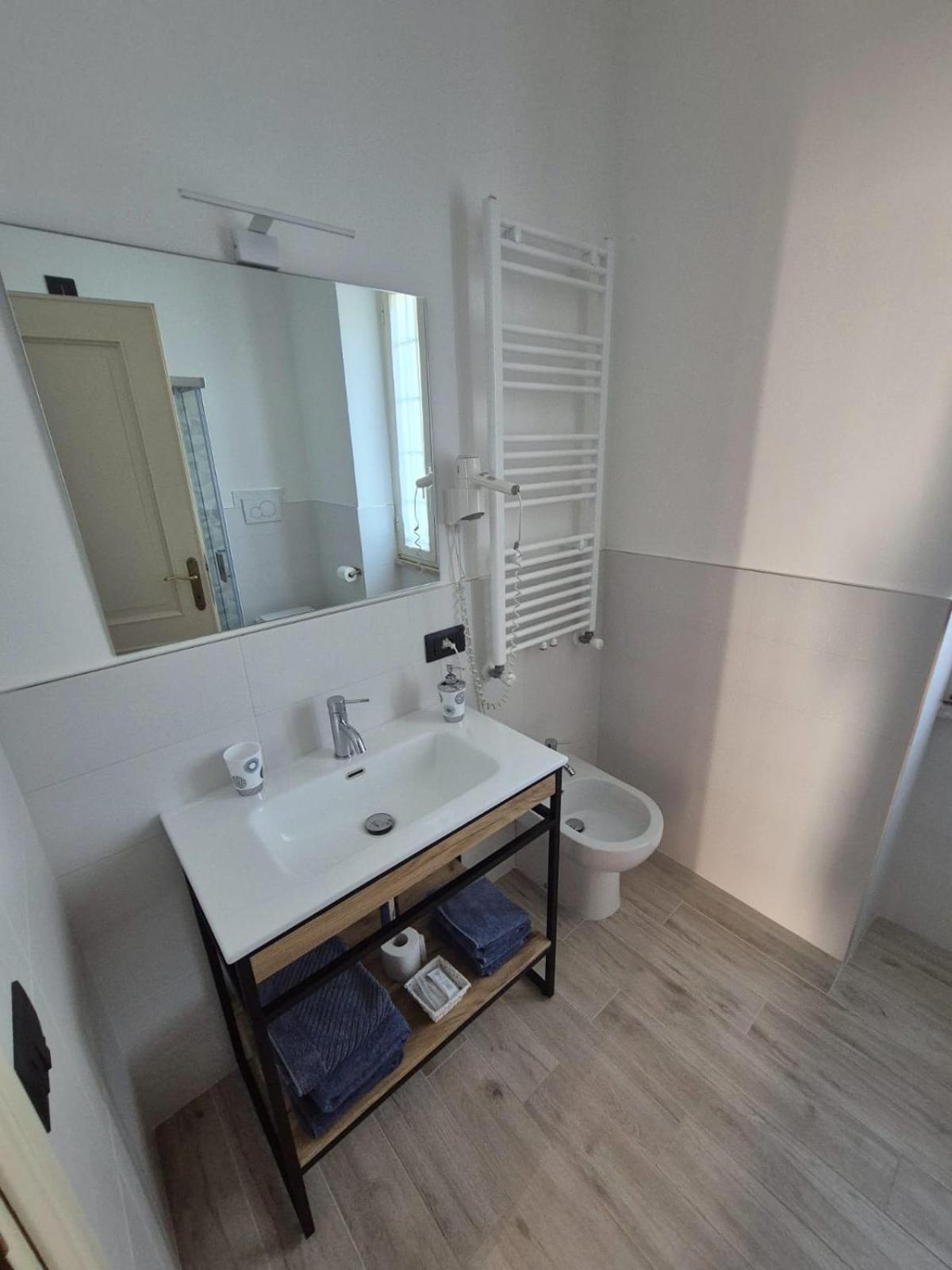 La Bertina Otel Montefiascone Dış mekan fotoğraf
